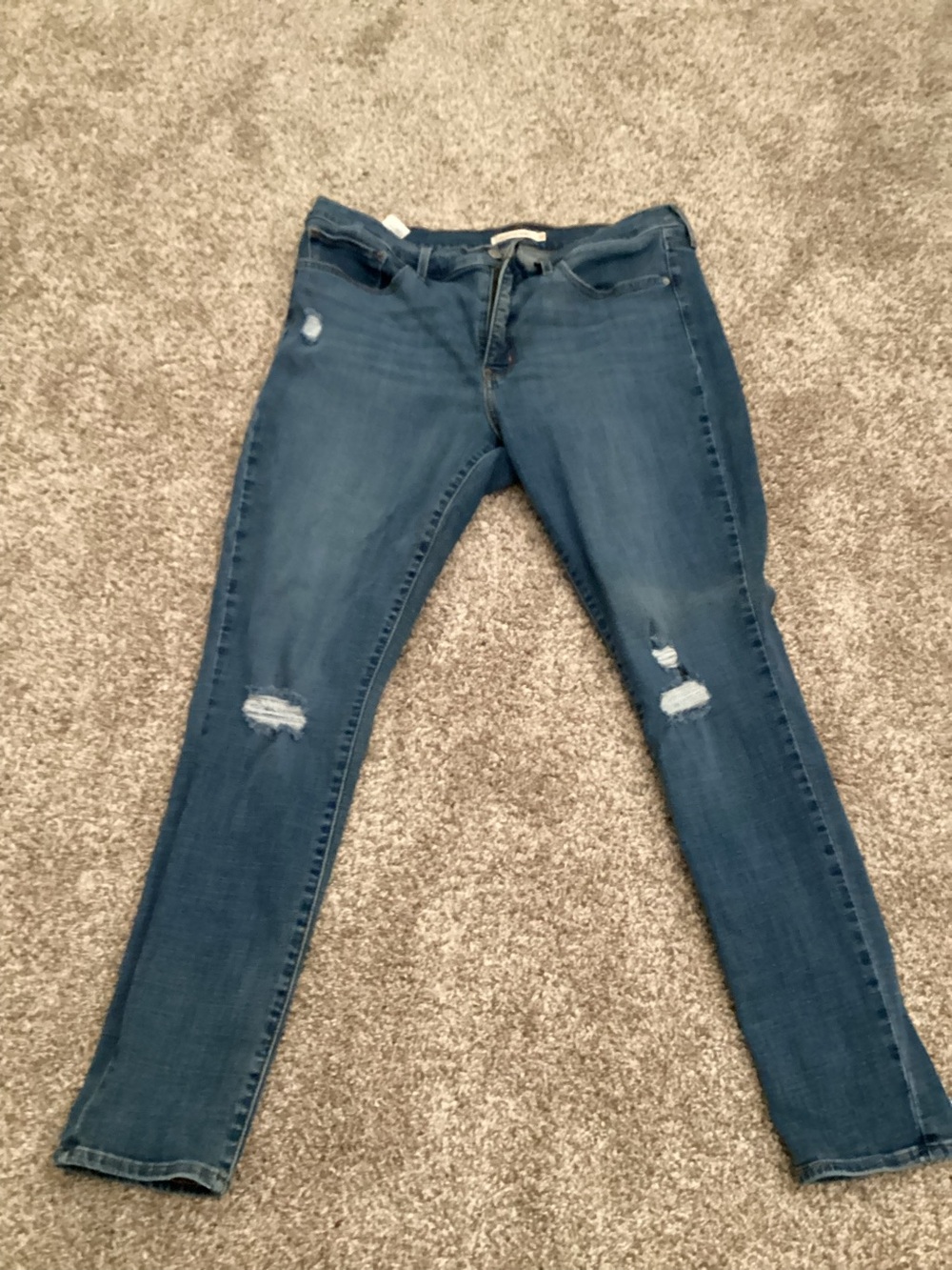 Women’s Dark Blue Distressed Skinny Jeans‎